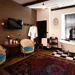 Hotel The Kings Arms *