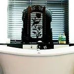 The Kings Arms Отель Картмел
