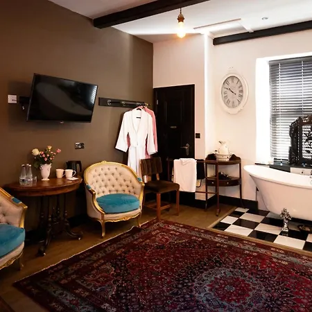 Hotel The Kings Arms *