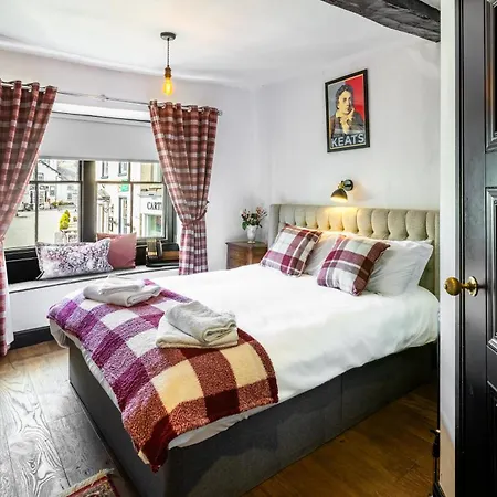 Hotel The Kings Arms *